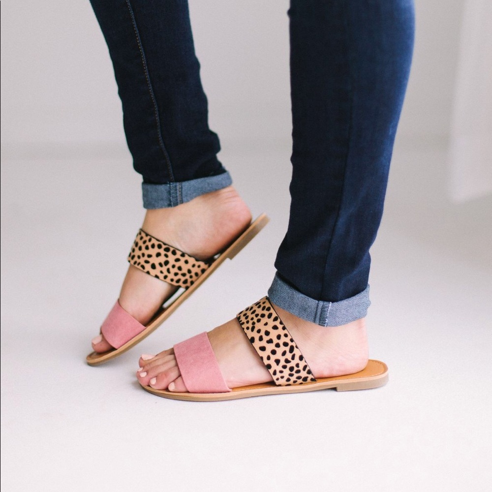 LAST SIZE 7‼️💕MAUVE LEOPARD 💕Strap sandals- Shoe - Picture 2 of 2